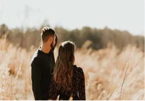 深圳侦探调查：相亲男没看上又想吊着的表现